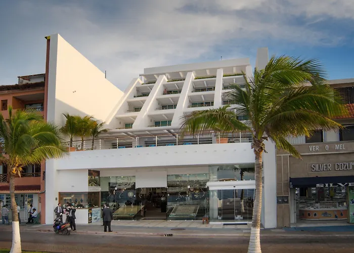 Casa Mexicana Hotel 4*