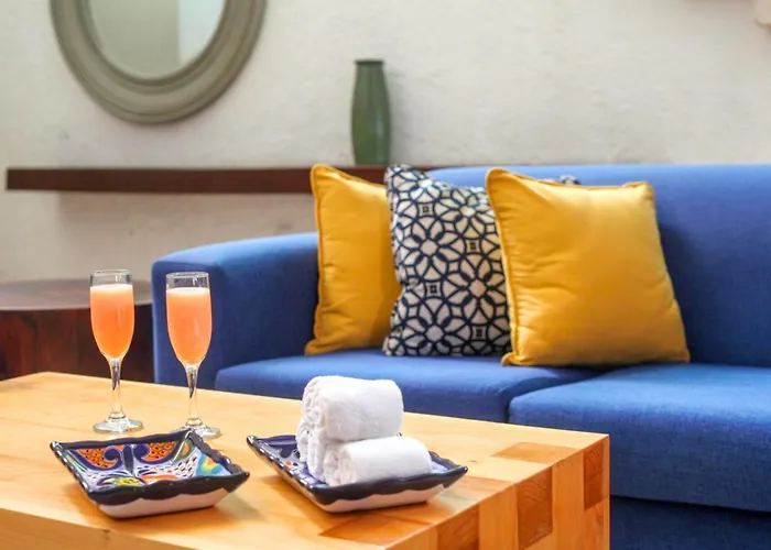 Casa Mexicana Hotel 4*